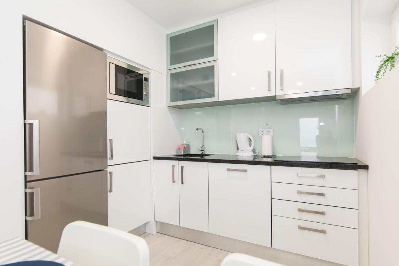 Apartamento Trival - A 1 Minuto Pe Da Praia Sesimbra Exterior foto